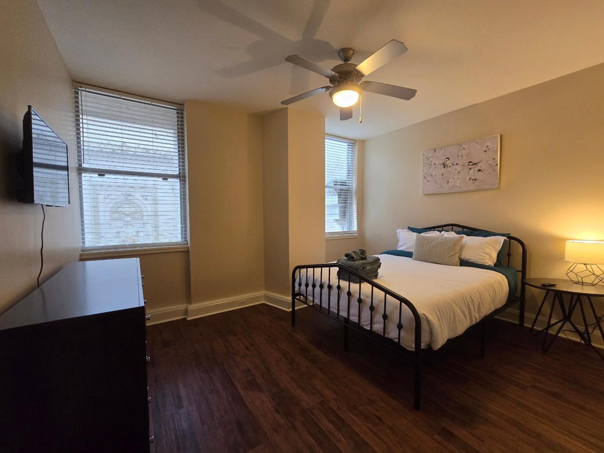 Amazing Condos Beautiful View 2 Blocks To French Quarter, Small Rooftop Pool, Gym, Seanger Theater, Super Dome, And Bourbon St New Orleans Oda fotoğraf