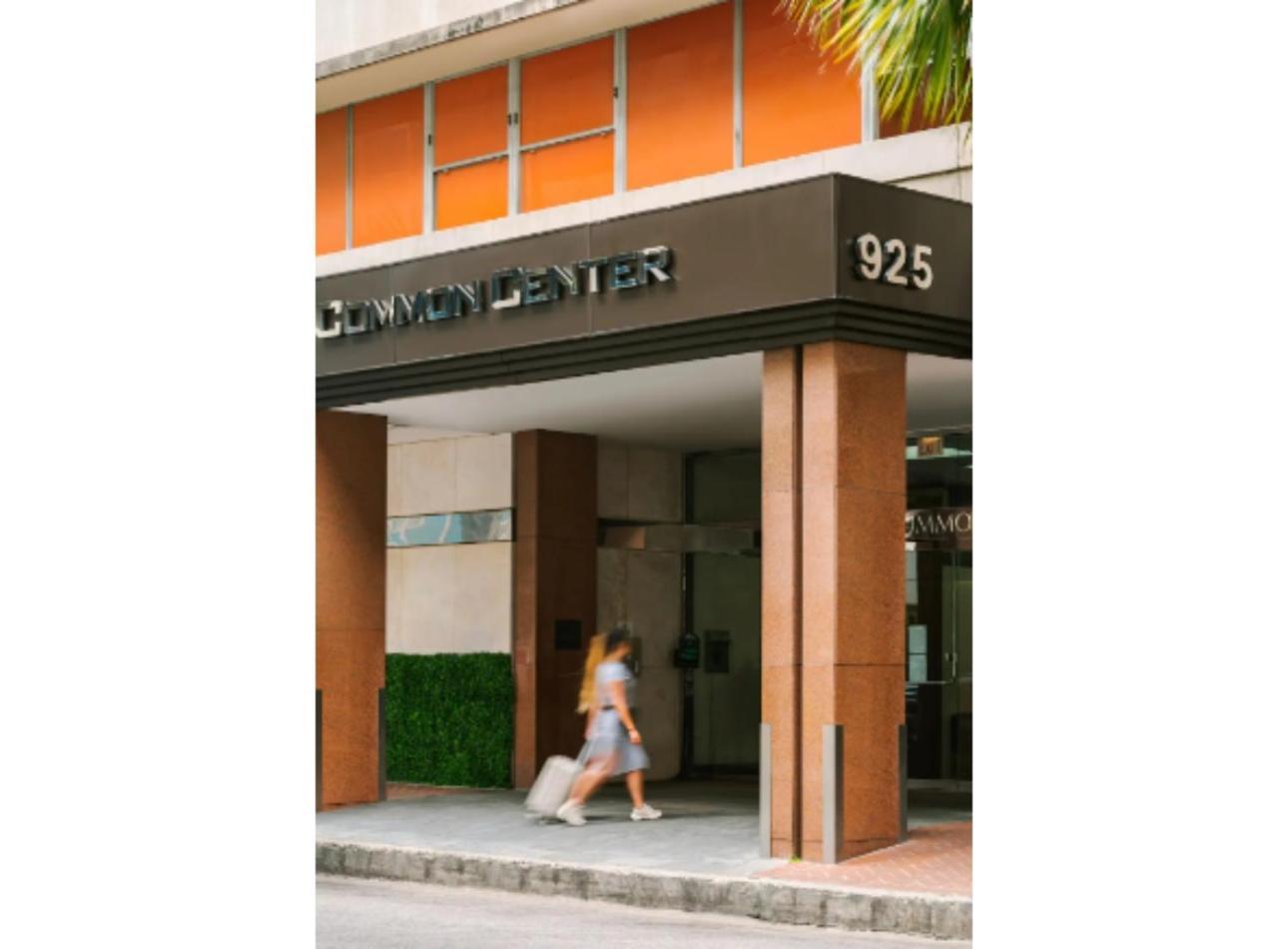 Amazing Condos Beautiful View 2 Blocks To French Quarter, Small Rooftop Pool, Gym, Seanger Theater, Super Dome, And Bourbon St New Orleans Dış mekan fotoğraf
