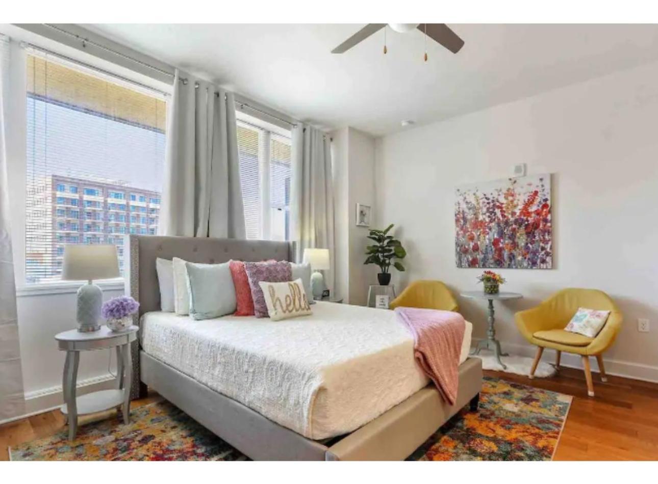 Amazing Condos Beautiful View 2 Blocks To French Quarter, Small Rooftop Pool, Gym, Seanger Theater, Super Dome, And Bourbon St New Orleans Oda fotoğraf