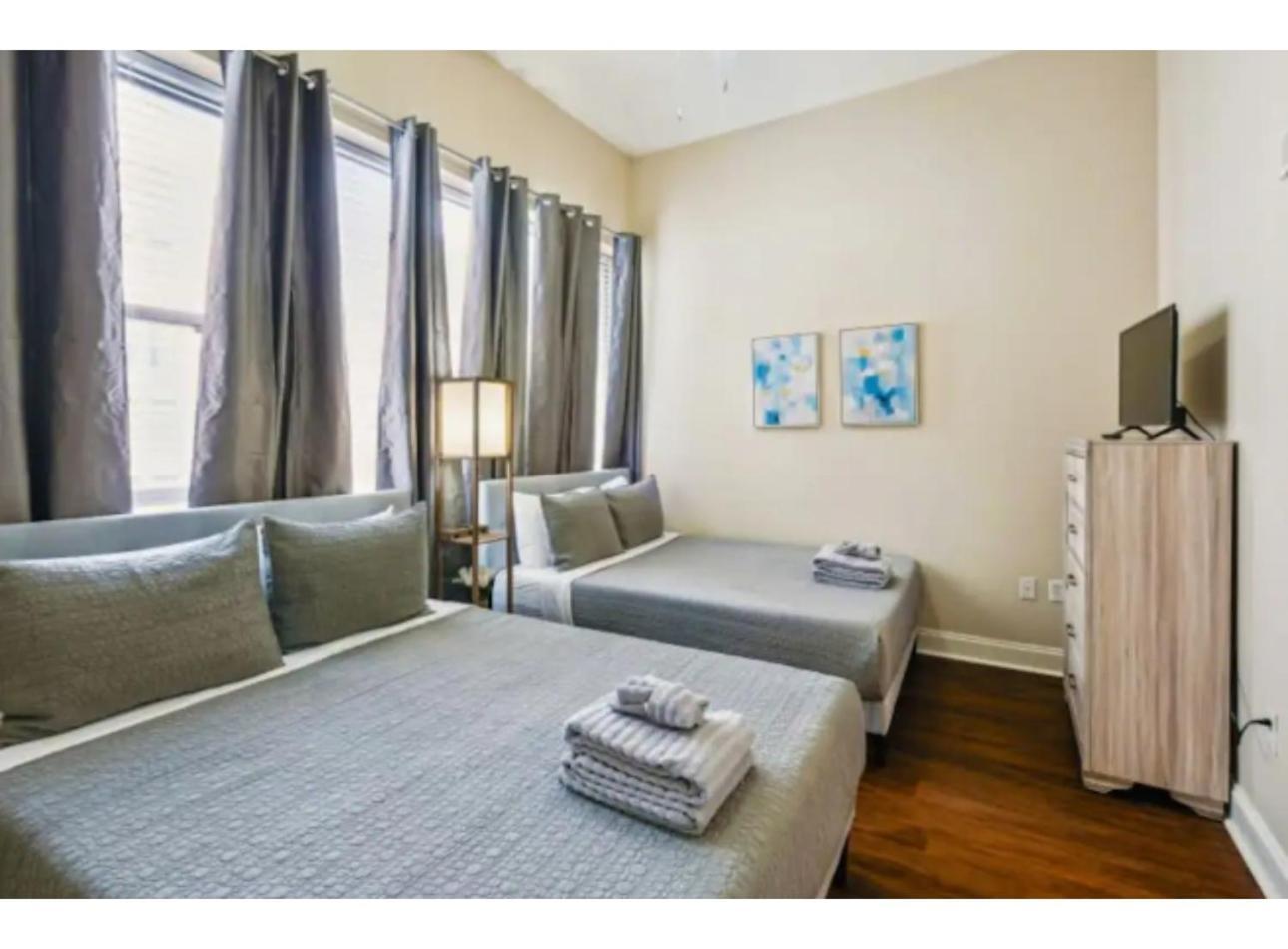 Amazing Condos Beautiful View 2 Blocks To French Quarter, Small Rooftop Pool, Gym, Seanger Theater, Super Dome, And Bourbon St New Orleans Oda fotoğraf