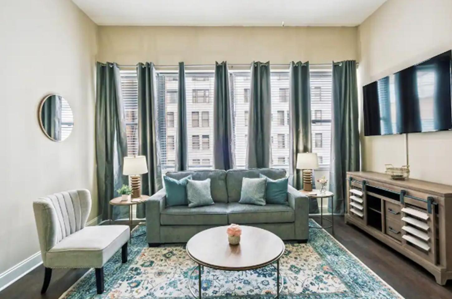 Amazing Condos Beautiful View 2 Blocks To French Quarter, Small Rooftop Pool, Gym, Seanger Theater, Super Dome, And Bourbon St New Orleans Oda fotoğraf