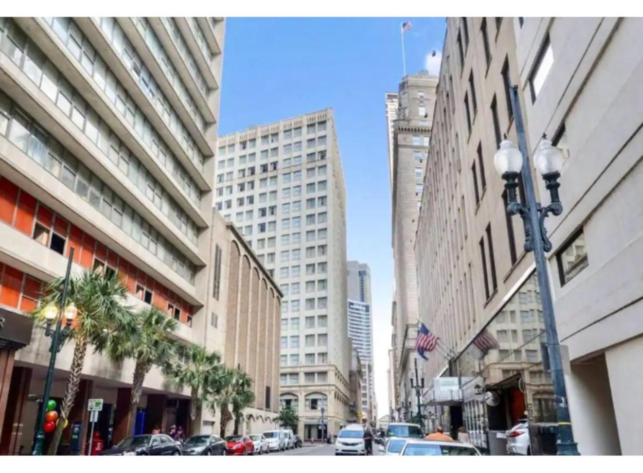 Amazing Condos Beautiful View 2 Blocks To French Quarter, Small Rooftop Pool, Gym, Seanger Theater, Super Dome, And Bourbon St New Orleans Dış mekan fotoğraf
